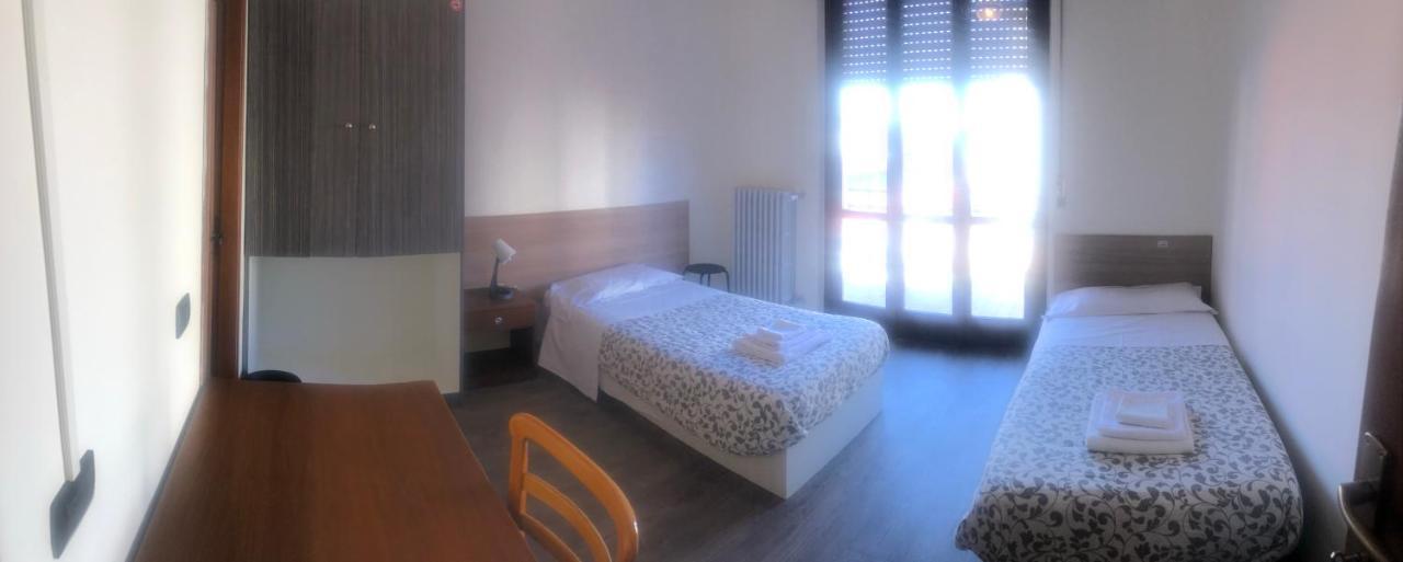 New Family Inn Перо Экстерьер фото