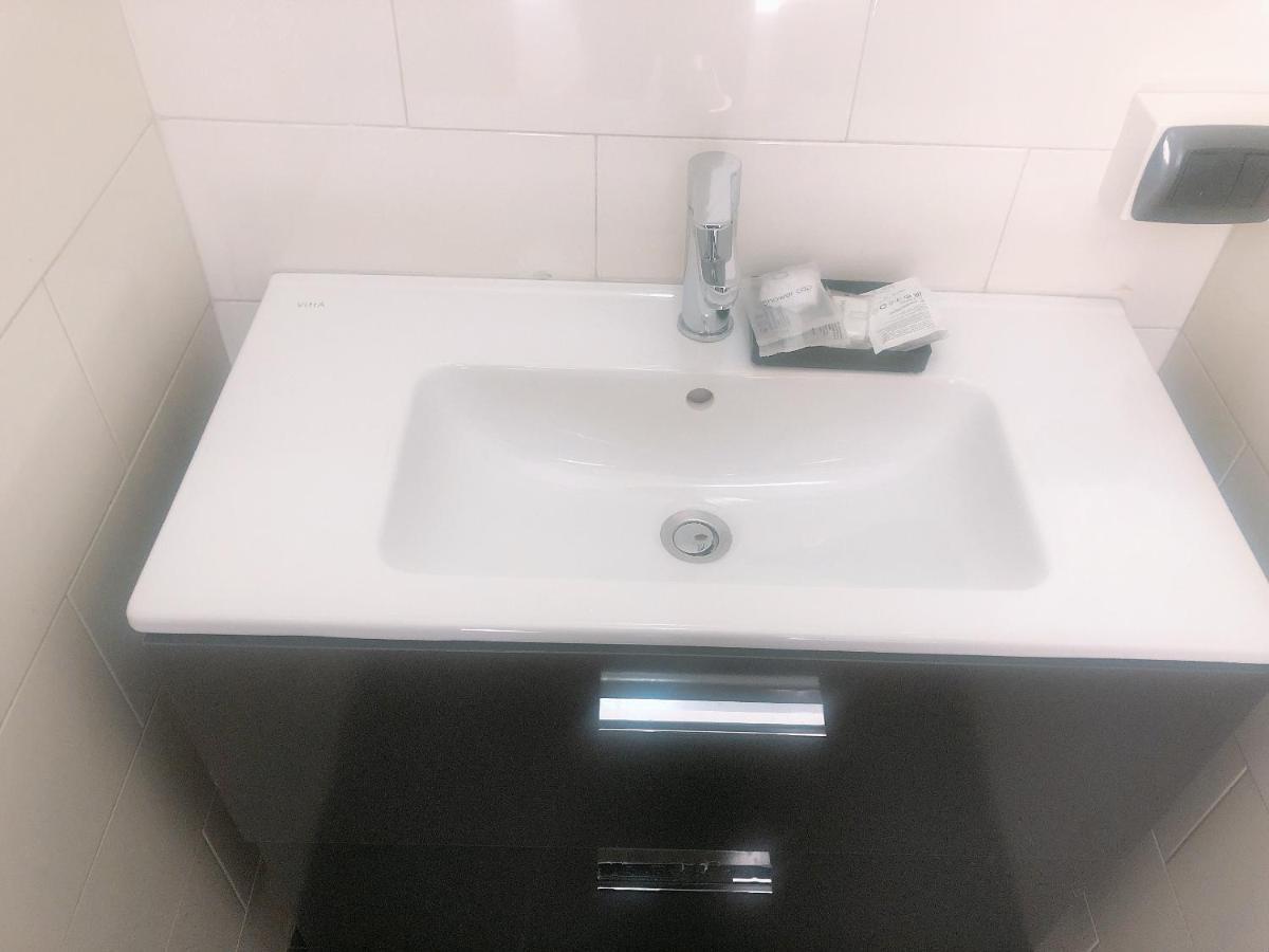 New Family Inn Перо Экстерьер фото